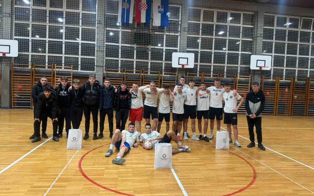 Održan 9. Božićni međurazredni malonogometni turnir